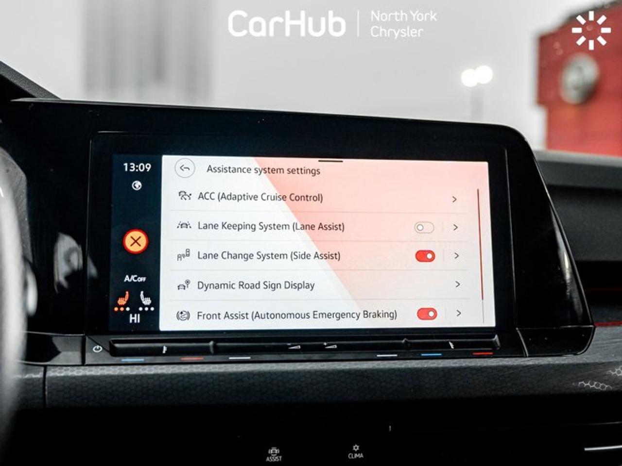 2023 Volkswagen Golf GTI Autobahn DSG Lane Assist Side Assist Navi ACC Front Assist Photo