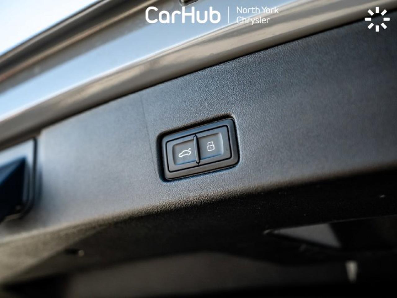 2024 Audi Q4 e-tron Panoroof Heated Seats & Wheel Side Assist Audi Pre Sense Apple CarPlay Photo