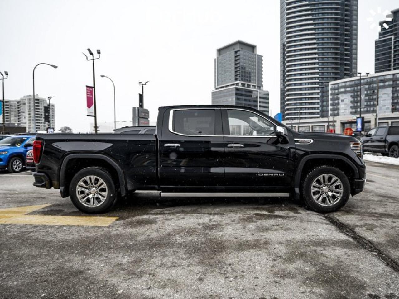 2023 GMC Sierra 1500 Denali 157'' 6.2L V8 Sunroof MultiPro Tailgate Leather Captain Seats Photo