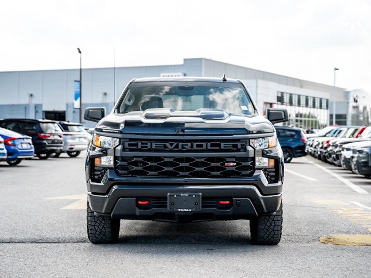 2024 Chevrolet Silverado 1500 Custom Trail Boss 157'' 6 Pass V8 Power Seats Side Steps Remote Start Photo2