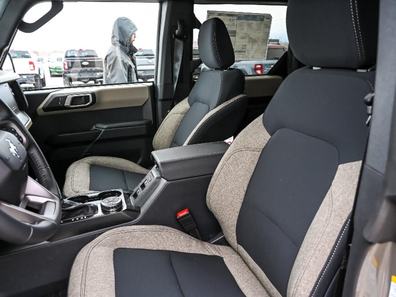 2026 Ford Bronco Big Bend Photo