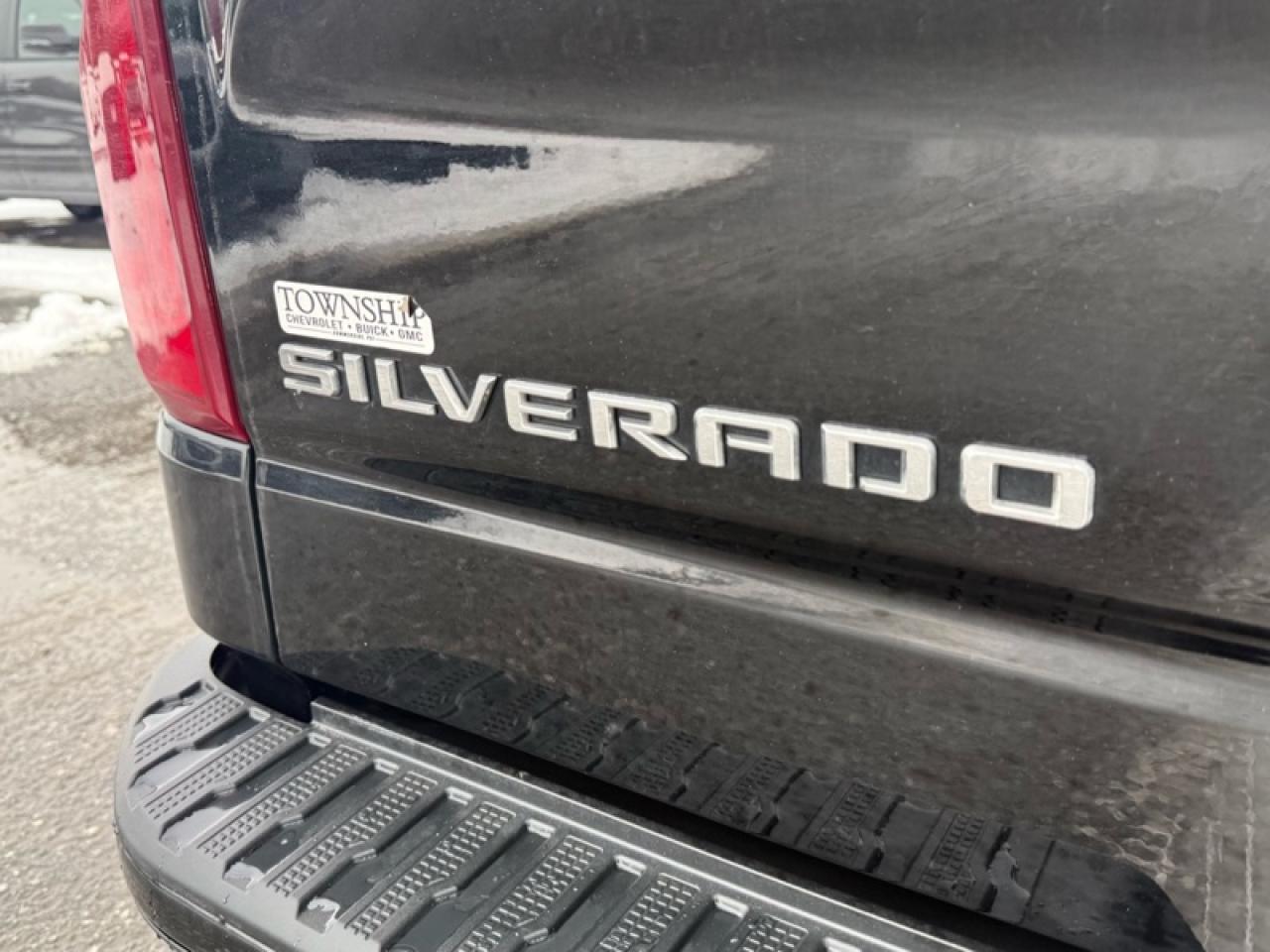 2023 Chevrolet Silverado 1500 RST  - Fog Lights Photo