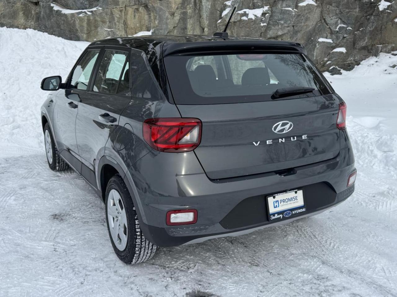 2025 Hyundai Venue Essential IVT w/Two-Tone Photo