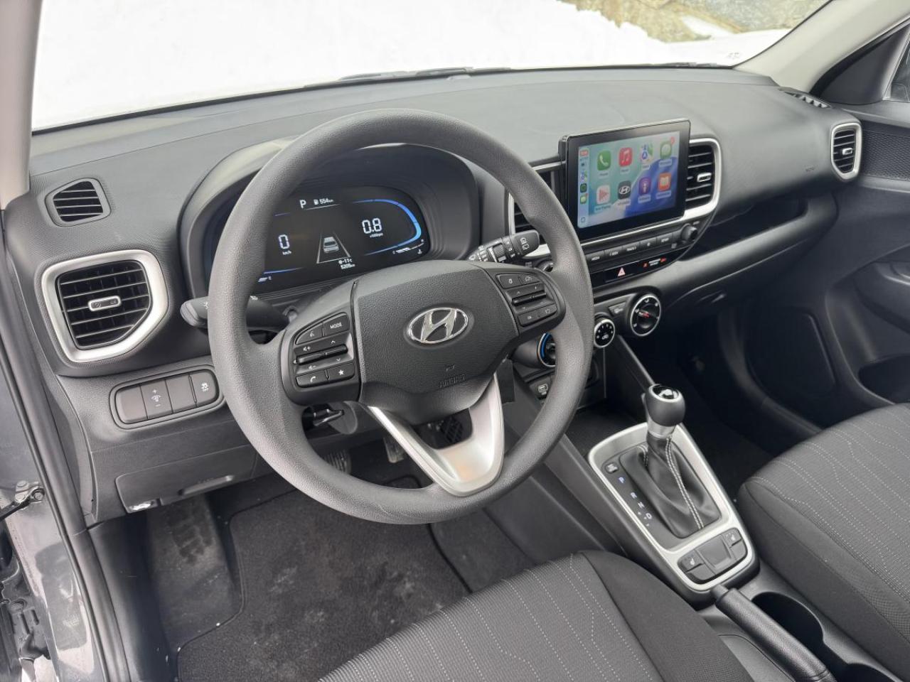 2025 Hyundai Venue Essential IVT w/Two-Tone Photo