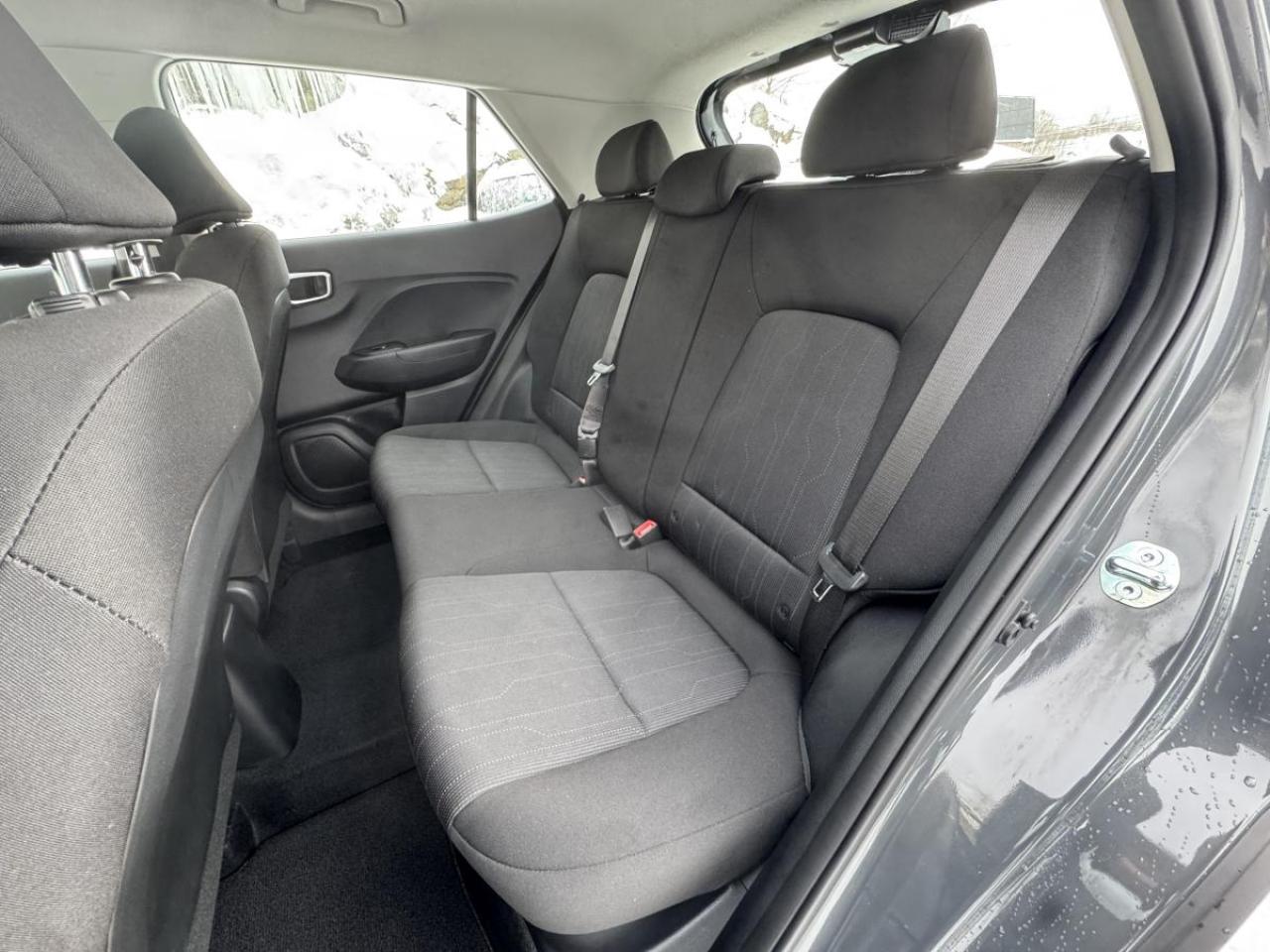 2025 Hyundai Venue Essential IVT w/Two-Tone Photo