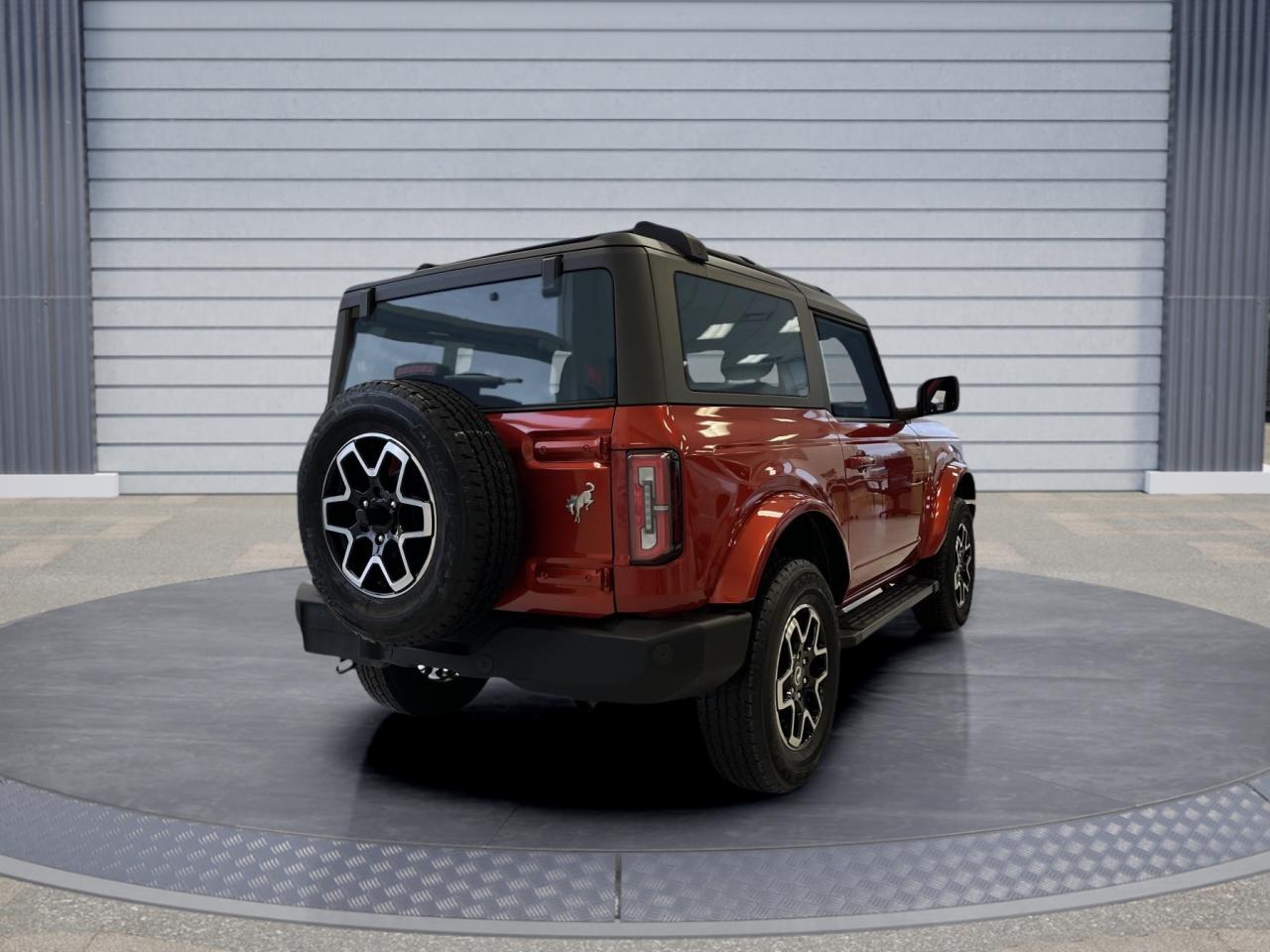 2023 Ford Bronco Outer Banks Photo