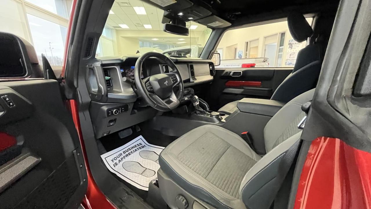 2023 Ford Bronco Outer Banks Photo