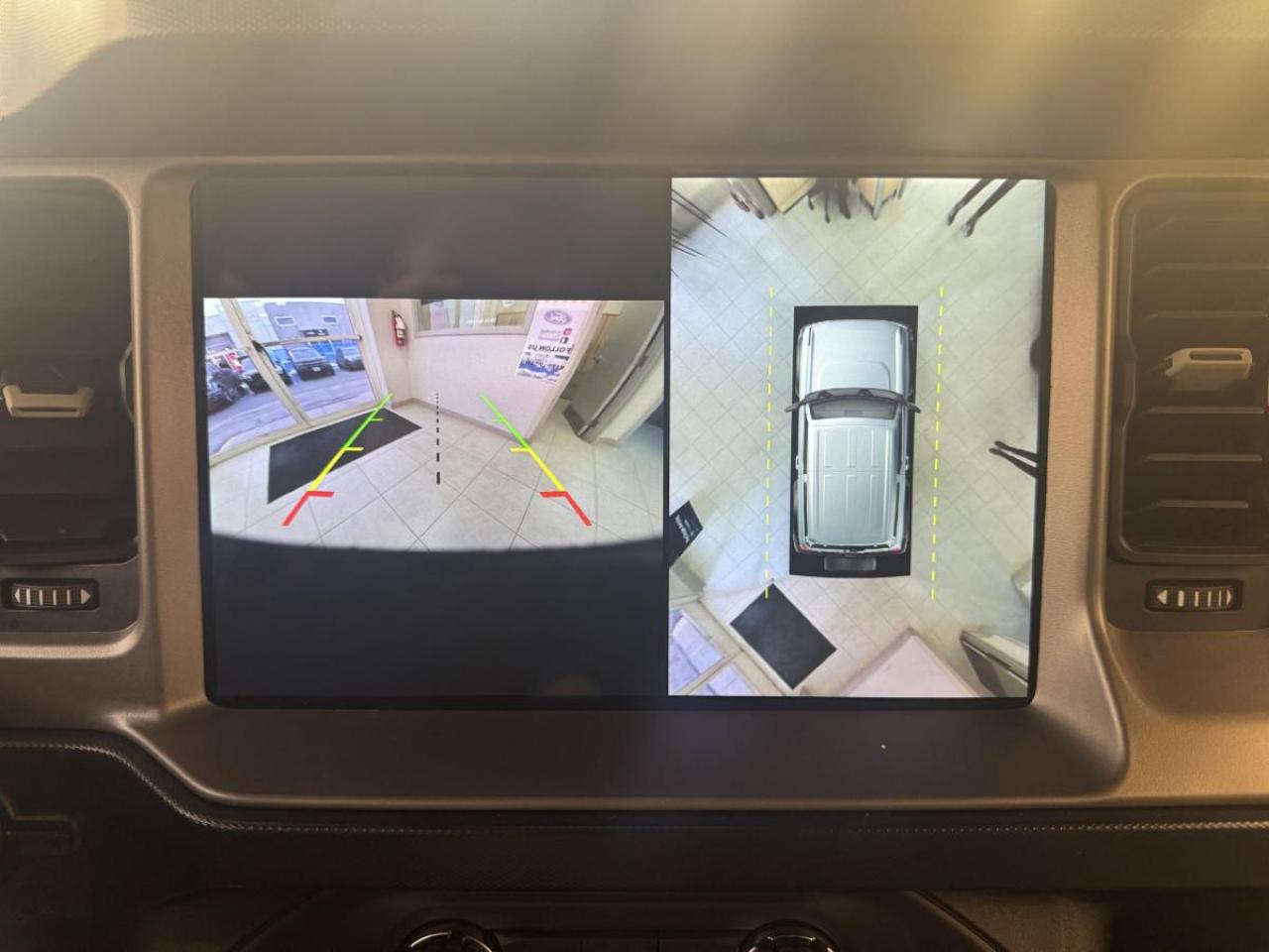 2023 Ford Bronco Outer Banks Photo