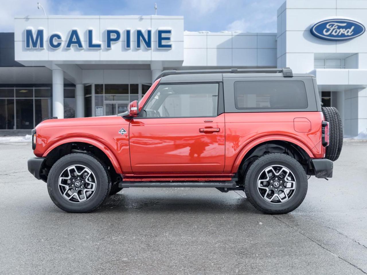 2023 Ford Bronco Outer Banks Photo