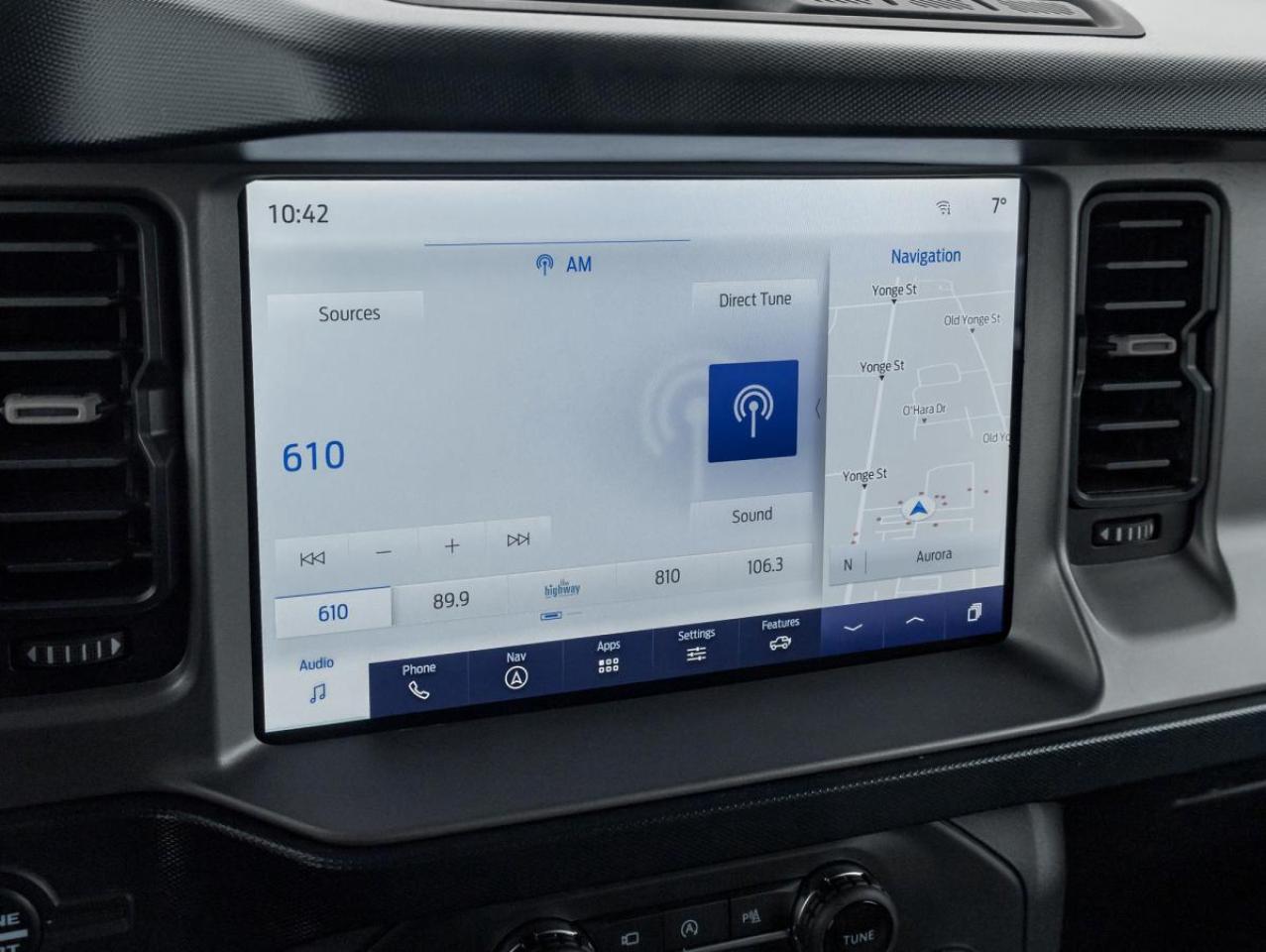 2023 Ford Bronco Outer Banks Photo