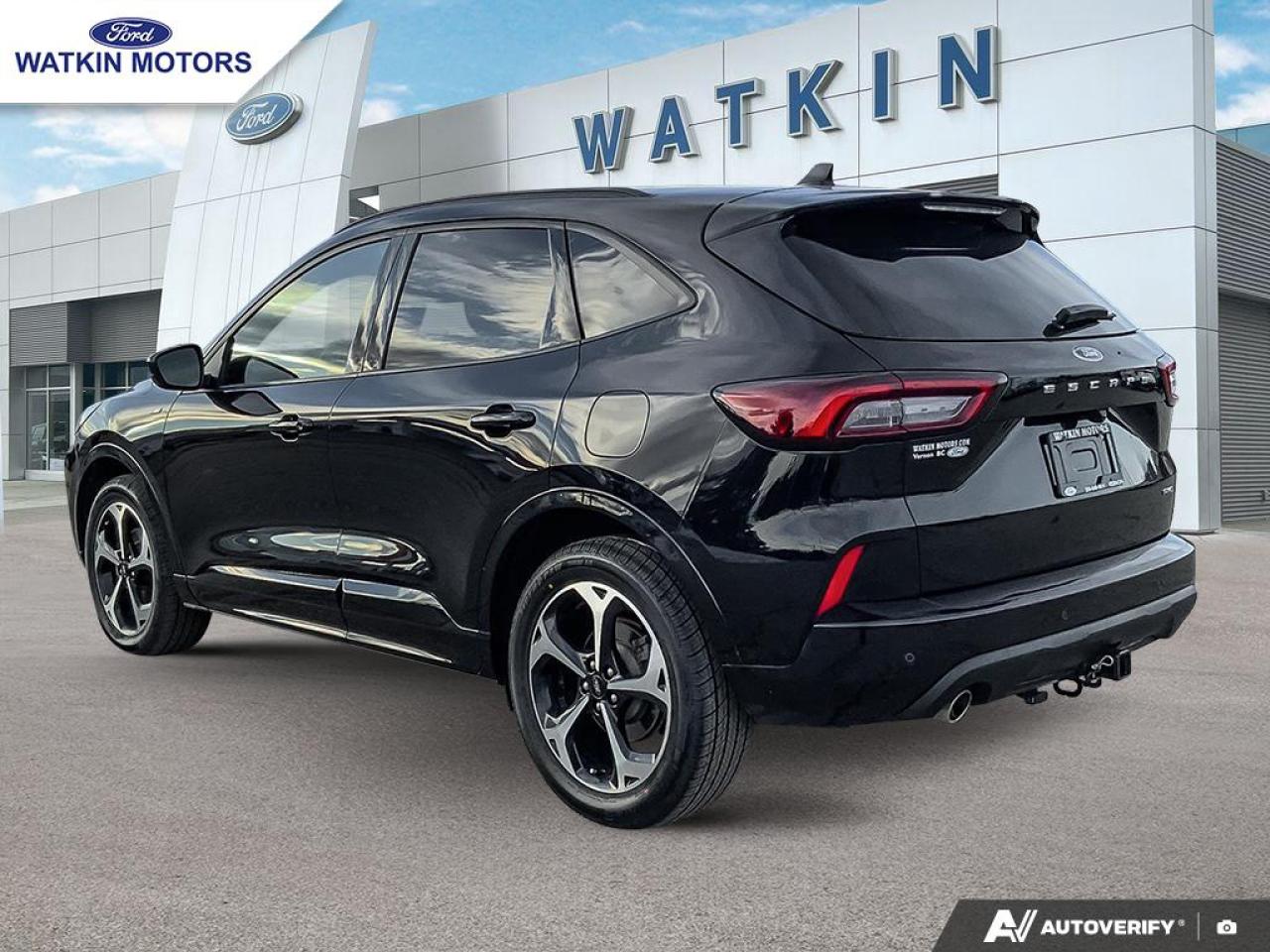 2024 Ford Escape ST LINE SELECT AWD Photo2