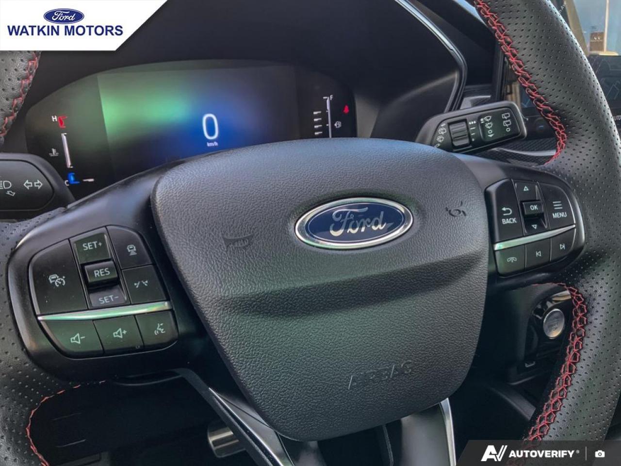 2024 Ford Escape ST LINE SELECT AWD Photo18