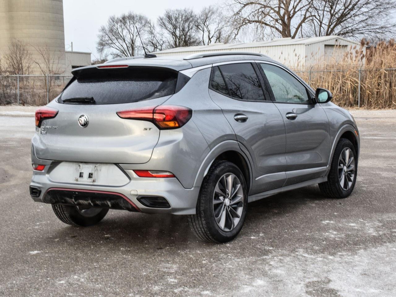 2023 Buick Encore GX Preferred AWD Photo3