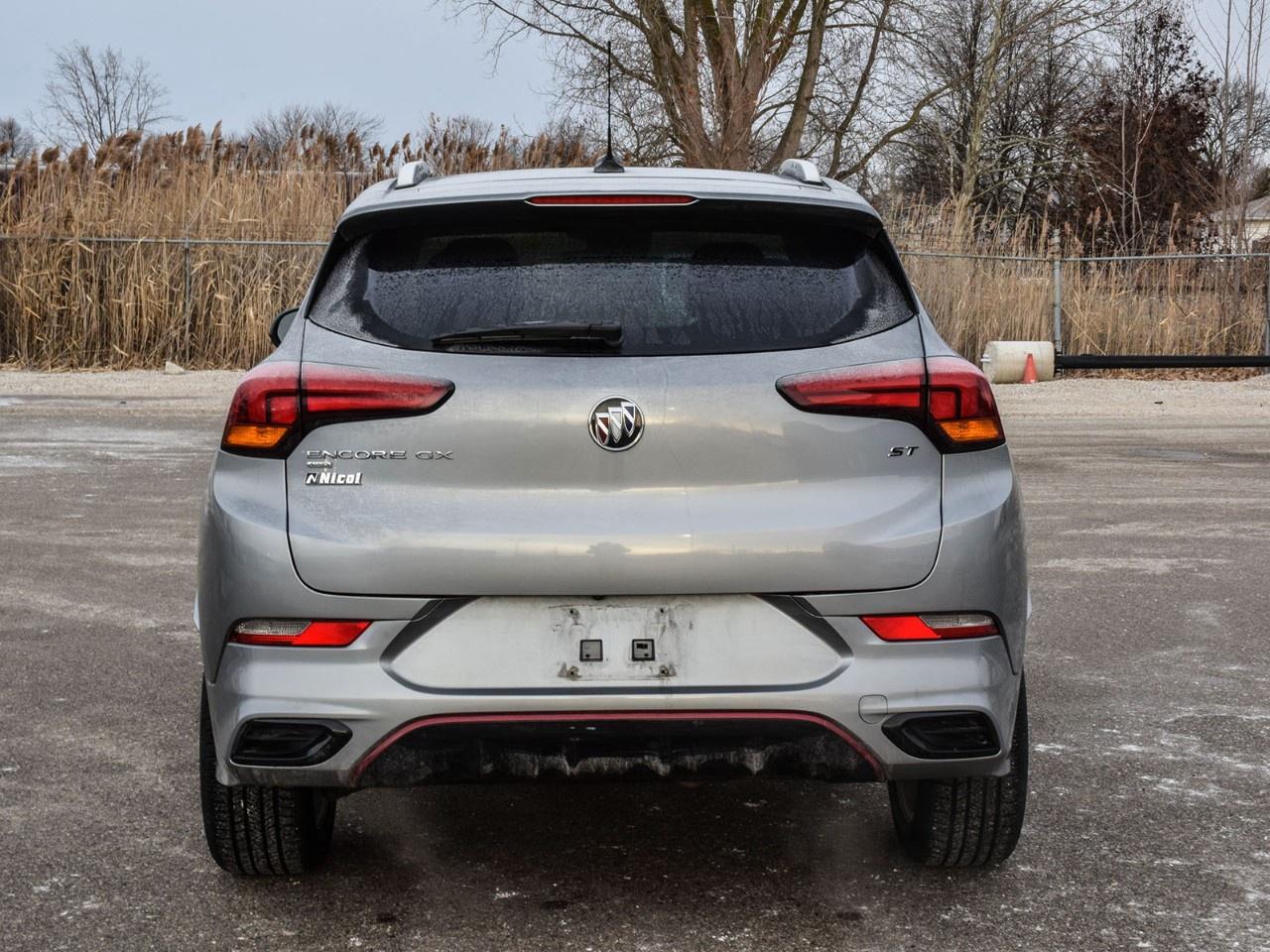 2023 Buick Encore GX Preferred AWD Photo2