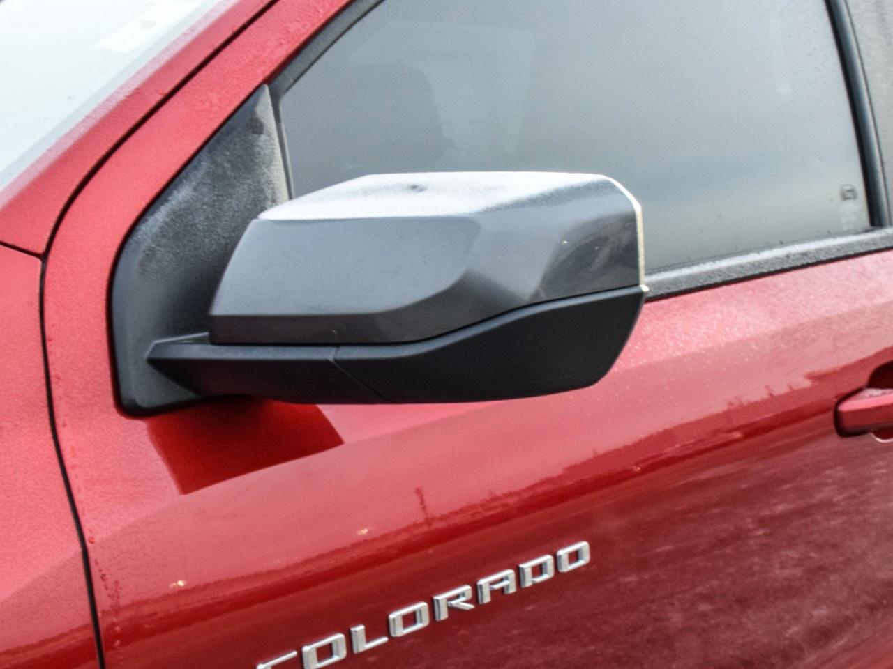 2023 Chevrolet Colorado Crew Cab Short Box 4-Wheel Drive LT Photo