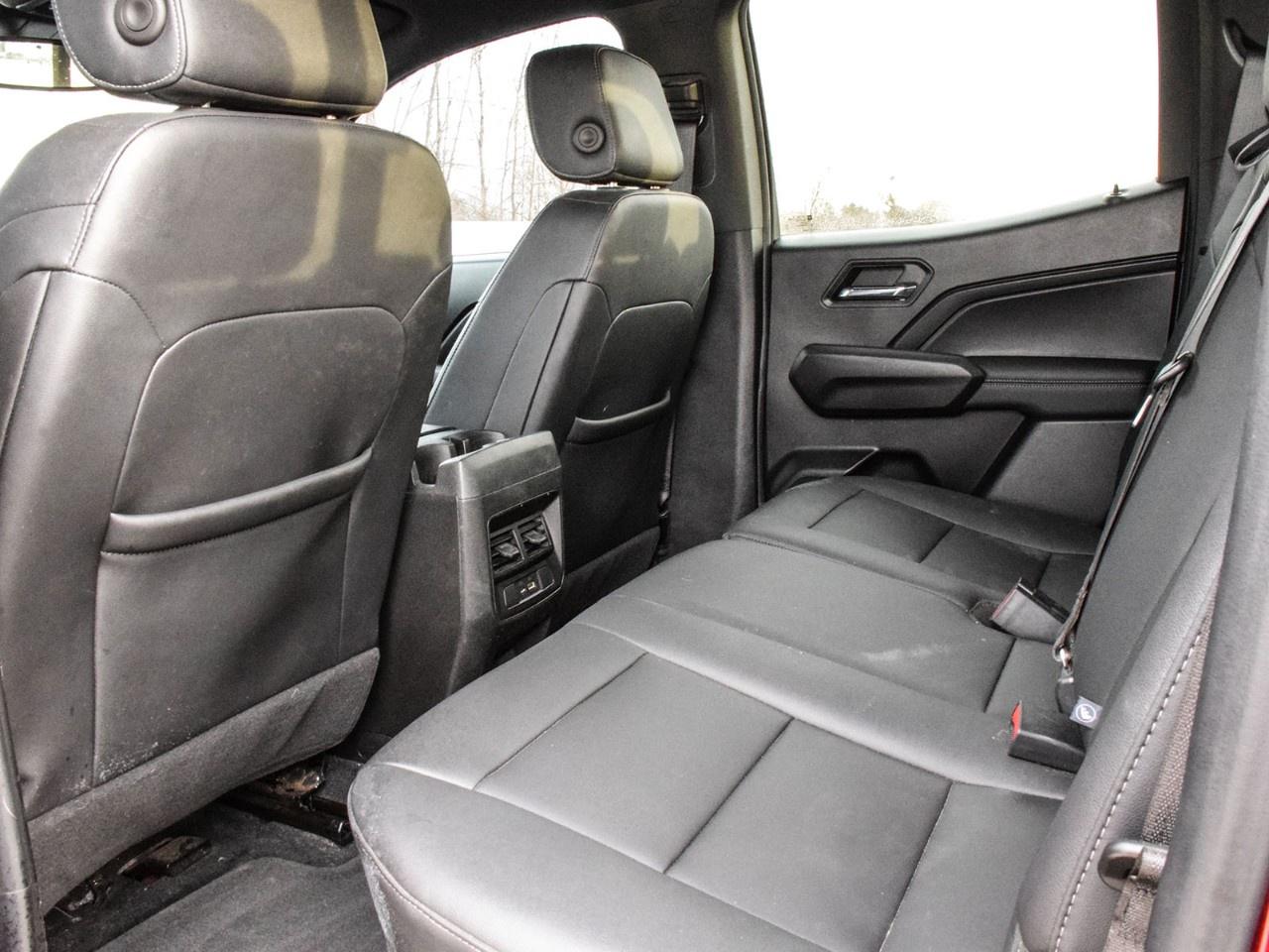 2023 Chevrolet Colorado Crew Cab Short Box 4-Wheel Drive LT Photo