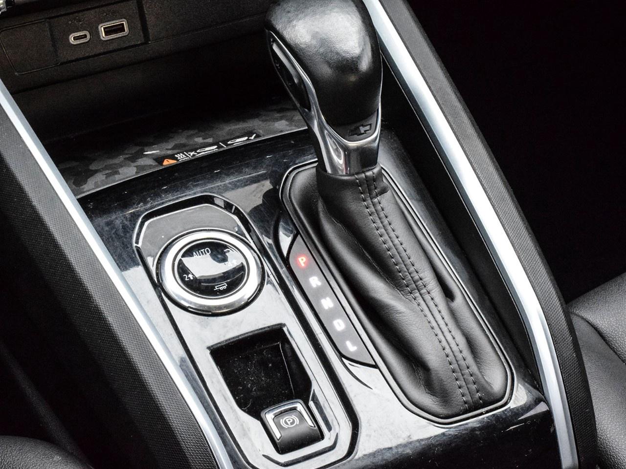 2023 Chevrolet Colorado Crew Cab Short Box 4-Wheel Drive LT Photo