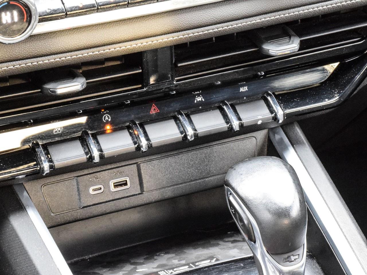 2023 Chevrolet Colorado Crew Cab Short Box 4-Wheel Drive LT Photo