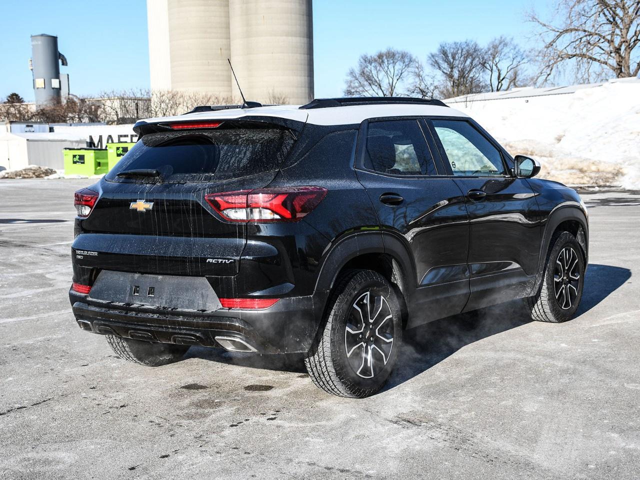 2023 Chevrolet TrailBlazer AWD 4dr ACTIV Photo3