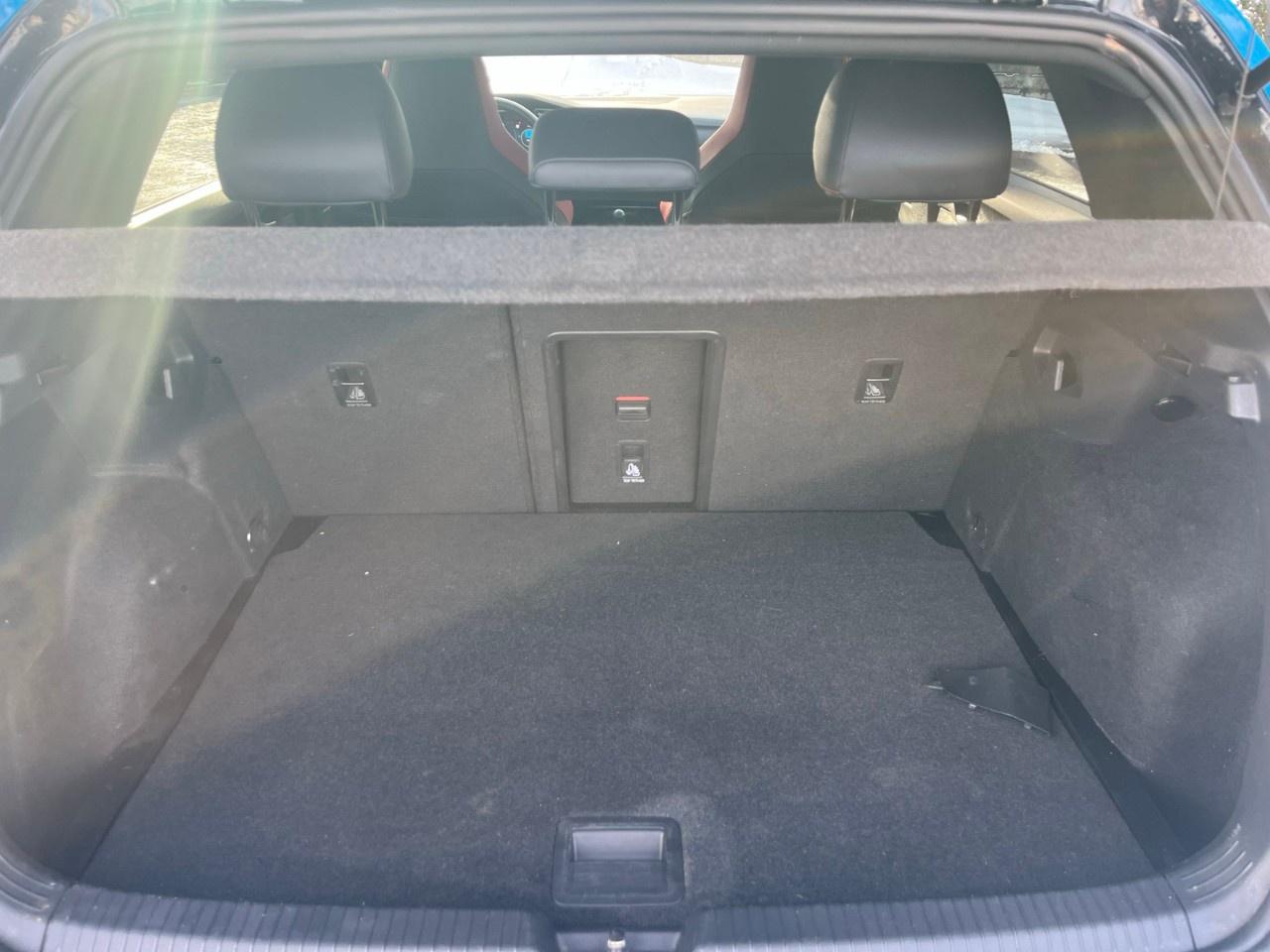 2024 Volkswagen Golf GTI 380 Performance Manual Photo