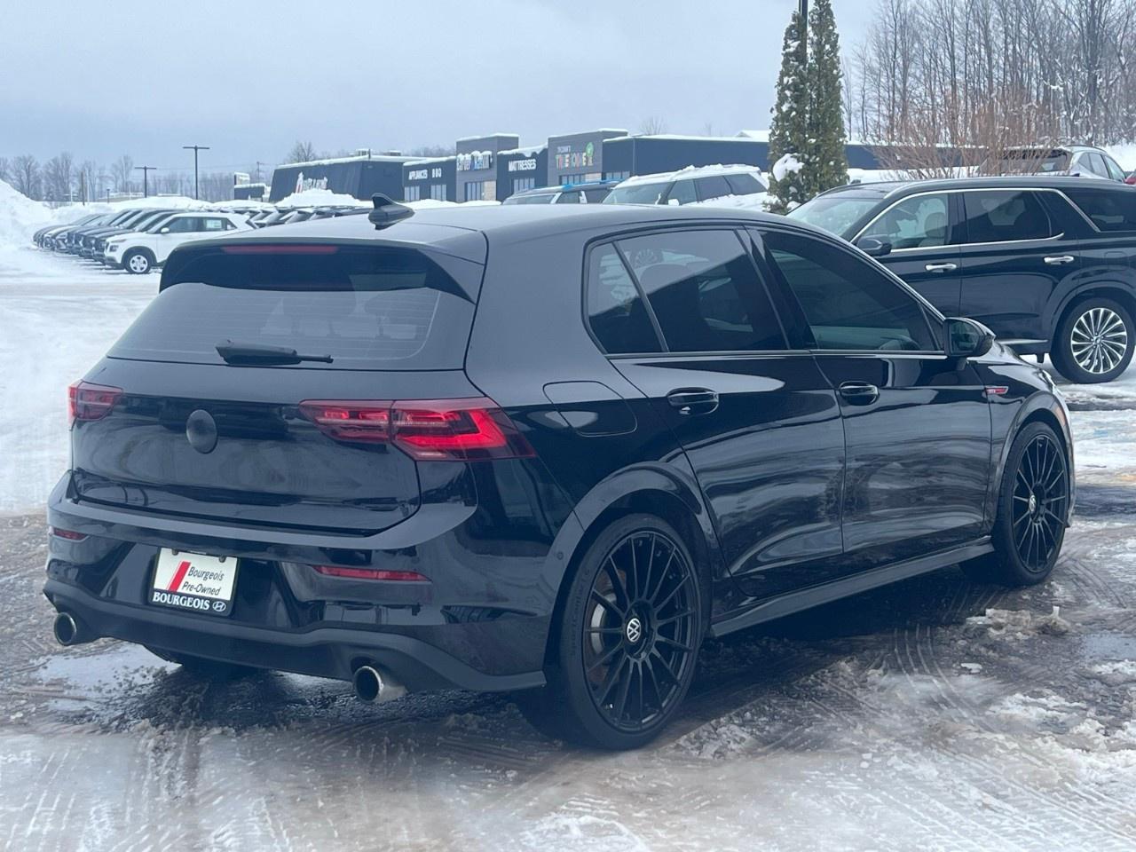 2024 Volkswagen Golf GTI 380 Performance Manual Photo