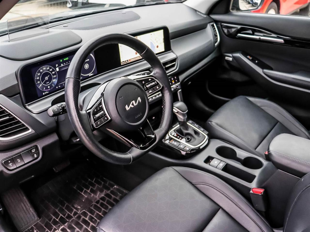 2025 Kia Seltos SX w/Black Interior Photo