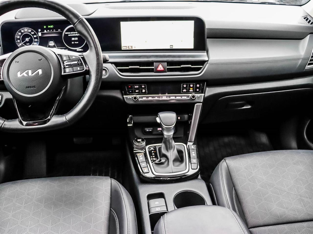 2025 Kia Seltos SX w/Black Interior Photo