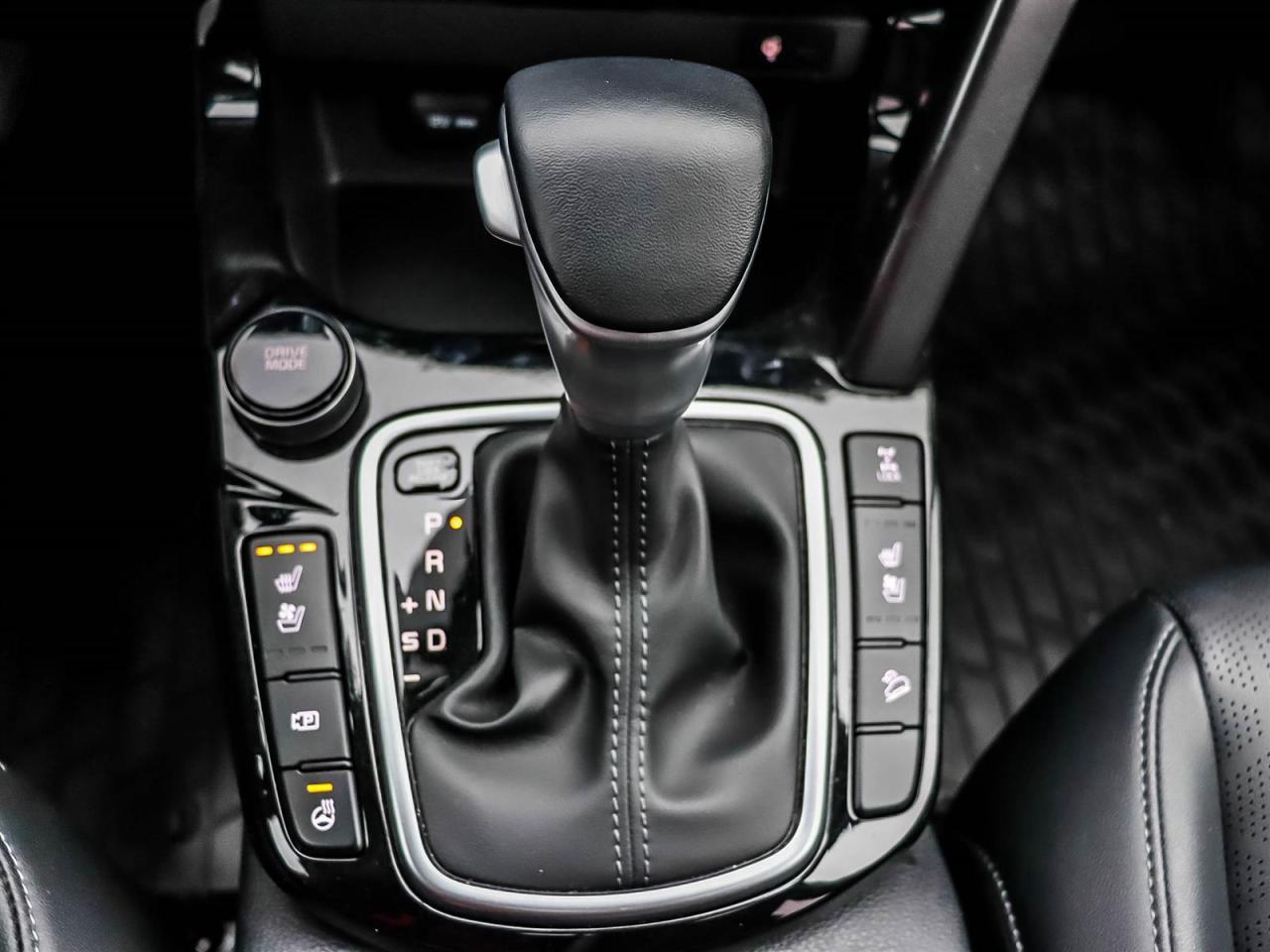 2025 Kia Seltos SX w/Black Interior Photo