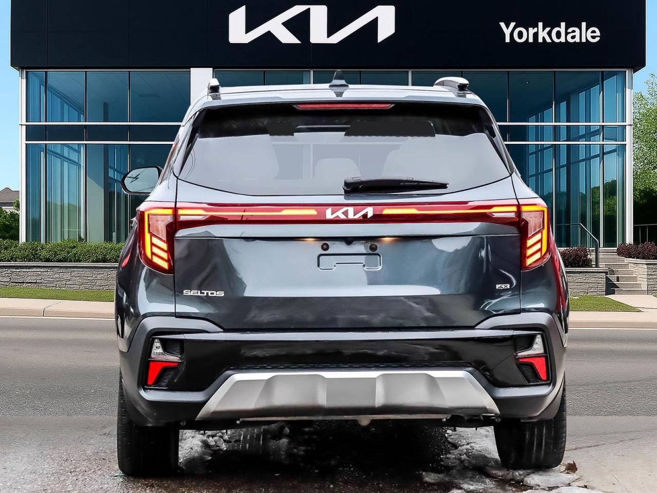 2025 Kia Seltos SX w/Black Interior Photo