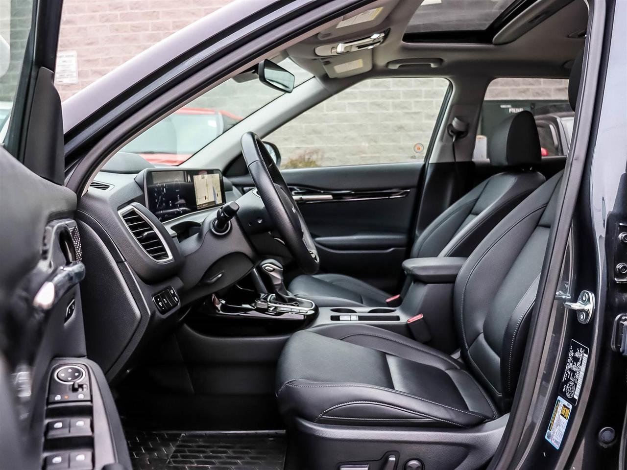 2025 Kia Seltos SX w/Black Interior Photo