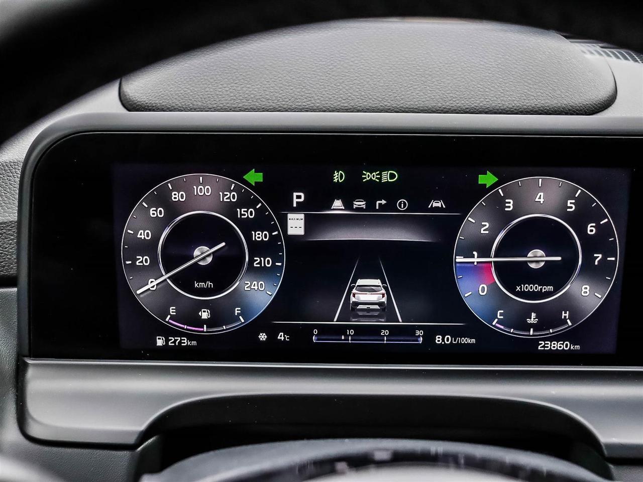 2025 Kia Seltos SX w/Black Interior Photo