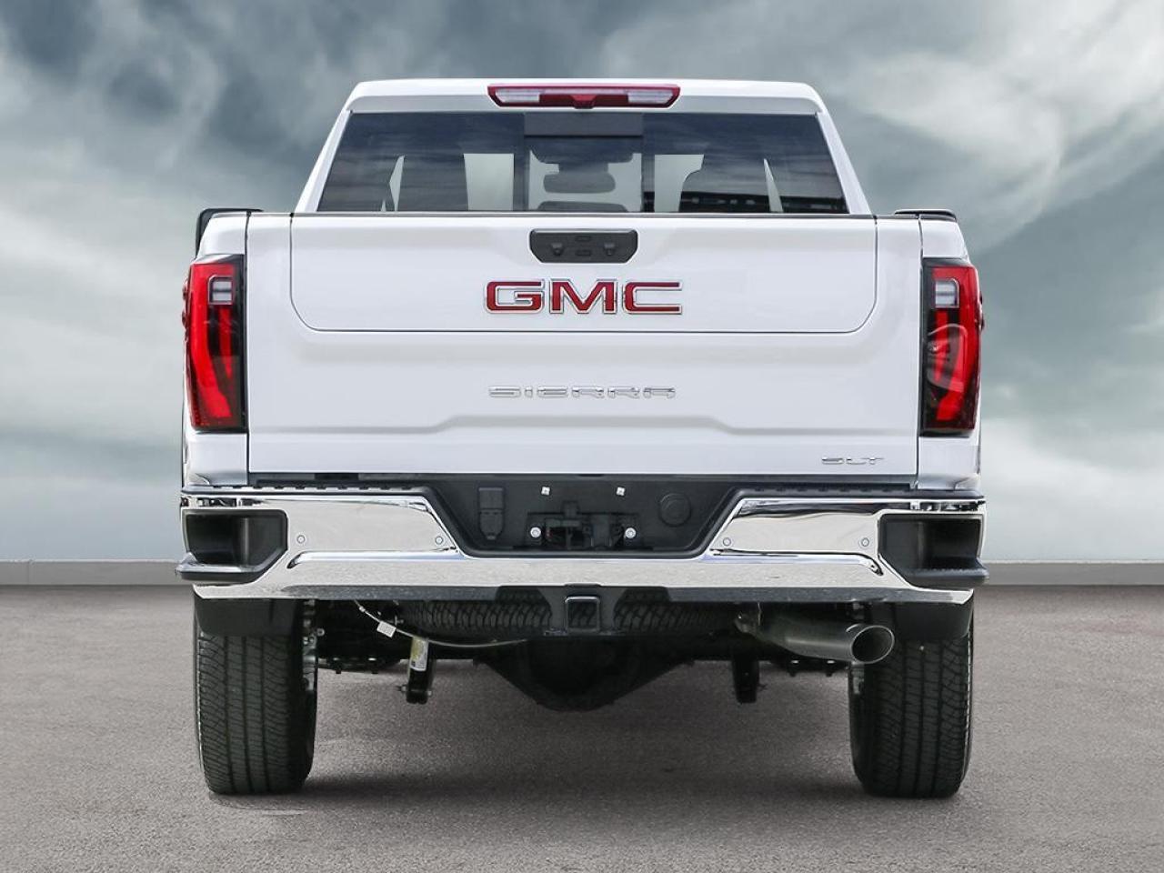 2025 GMC Sierra 2500 HD 4WD Crew Cab Standard Box SLT Photo