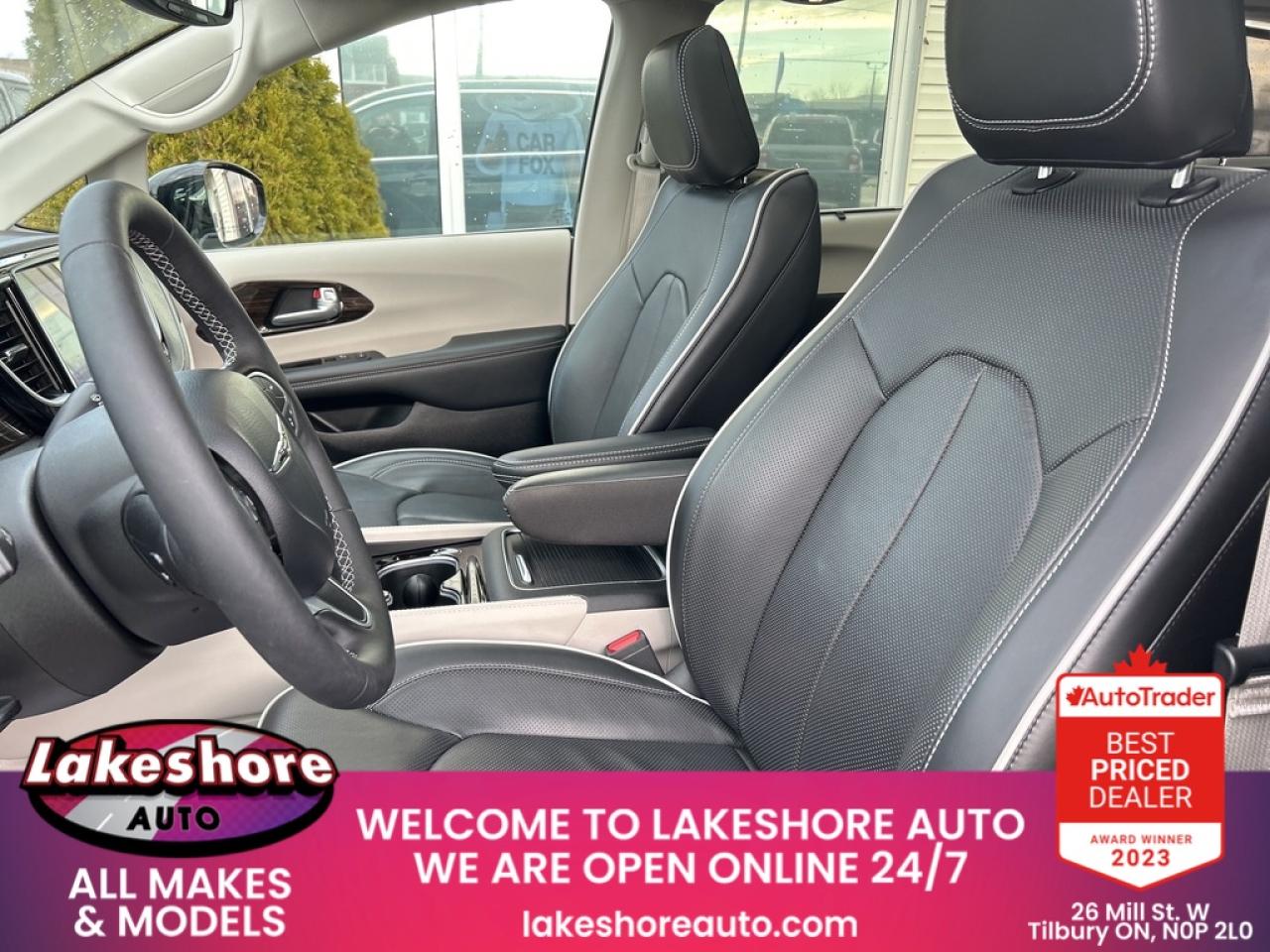 2024 Chrysler Pacifica Limited Photo