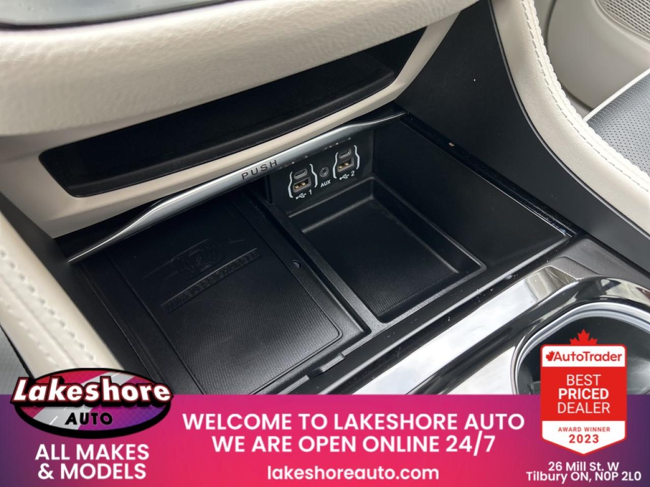 2024 Chrysler Pacifica Limited Photo