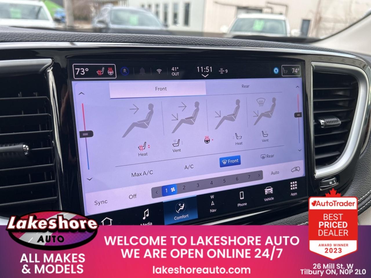 2024 Chrysler Pacifica Limited Photo