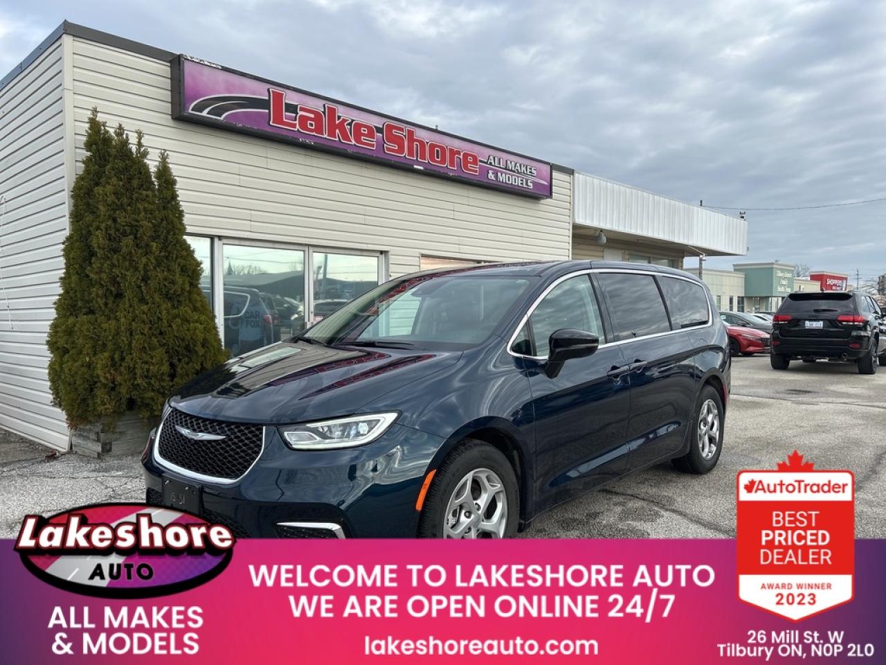 2024 Chrysler Pacifica Limited Photo