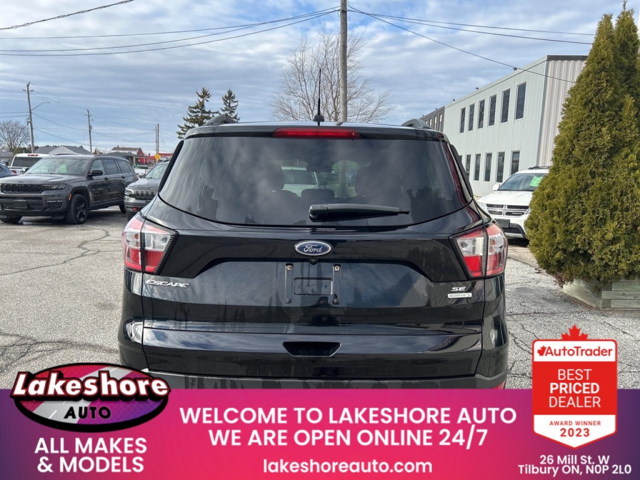 2018 Ford Escape SE Photo2