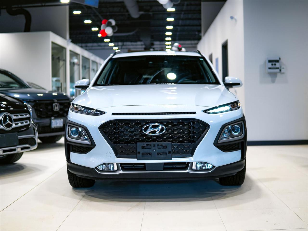 2020 Hyundai KONA LUXURY | AWD | LEATHER | SUNROOF | NO ACCIDENTS Photo