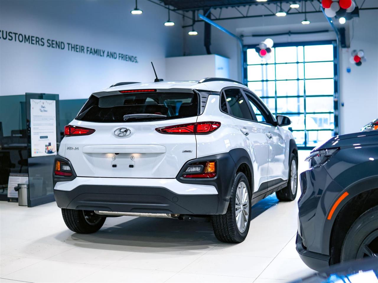 2020 Hyundai KONA LUXURY | AWD | LEATHER | SUNROOF | NO ACCIDENTS Photo