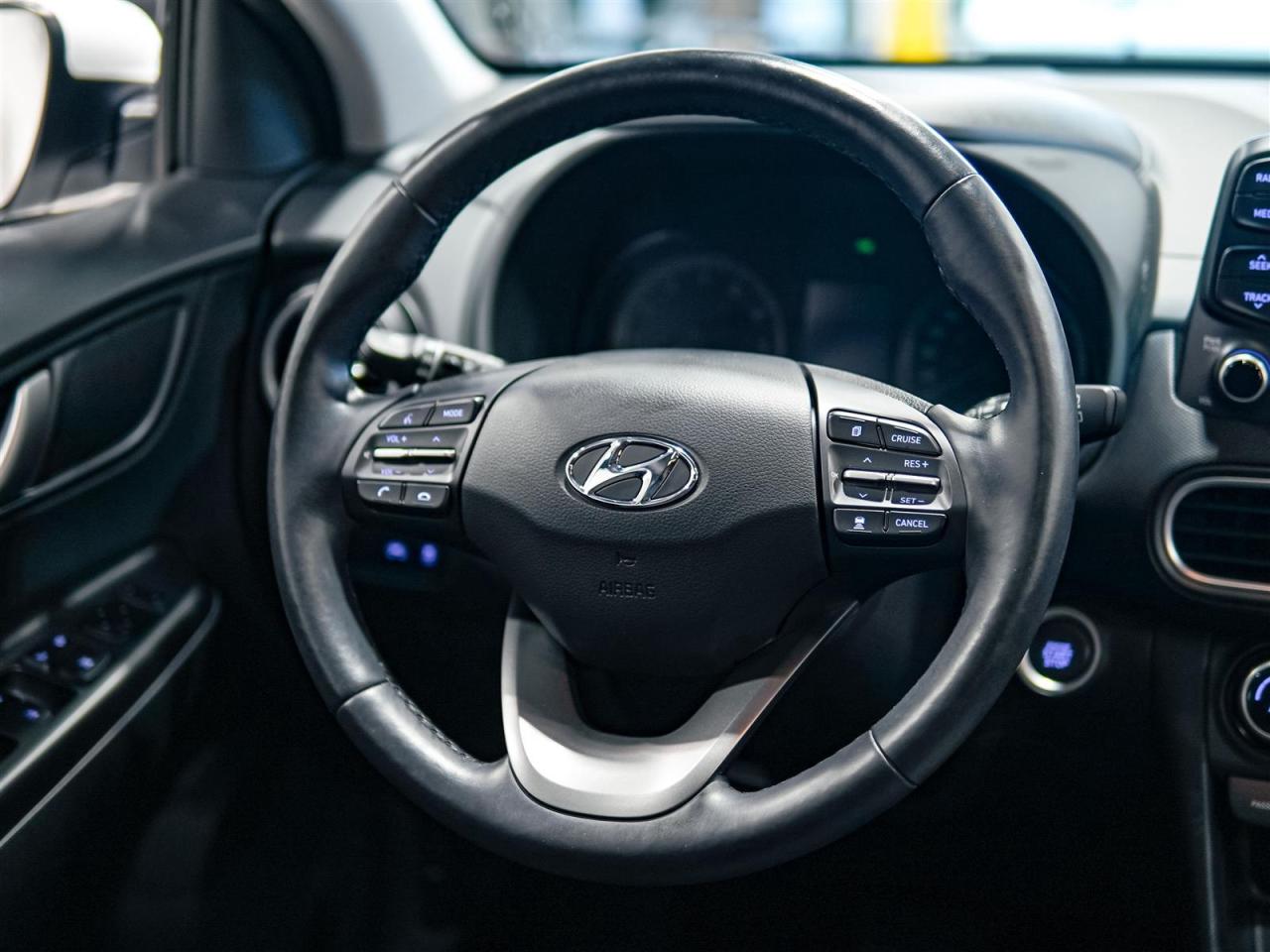 2020 Hyundai KONA LUXURY | AWD | LEATHER | SUNROOF | NO ACCIDENTS Photo