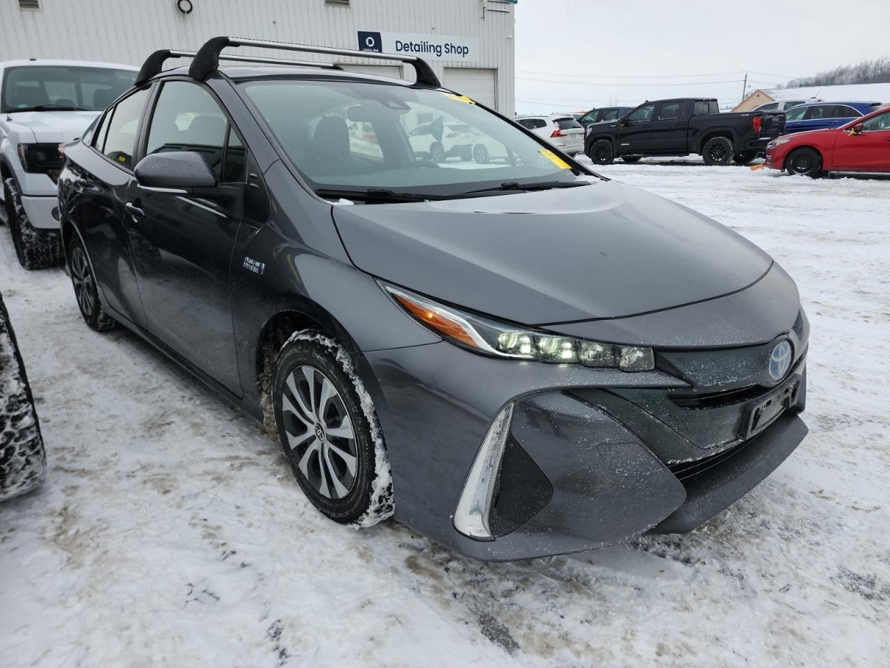 2021 Toyota Prius Prime UPGRADE | NO ACCIDENTS | LEATHER | LRG DISPLAY Photo3