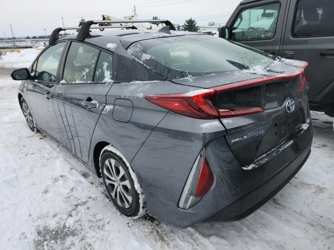 2021 Toyota Prius Prime UPGRADE | NO ACCIDENTS | LEATHER | LRG DISPLAY Photo