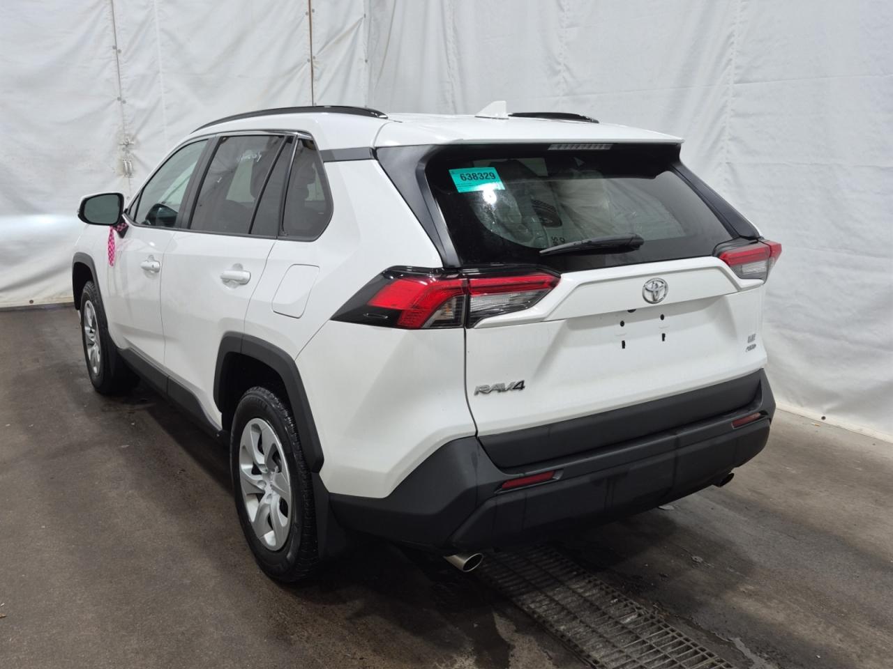 2020 Toyota RAV4 LE | AWD | NO ACCIDENTS | BLIND SPOT Photo