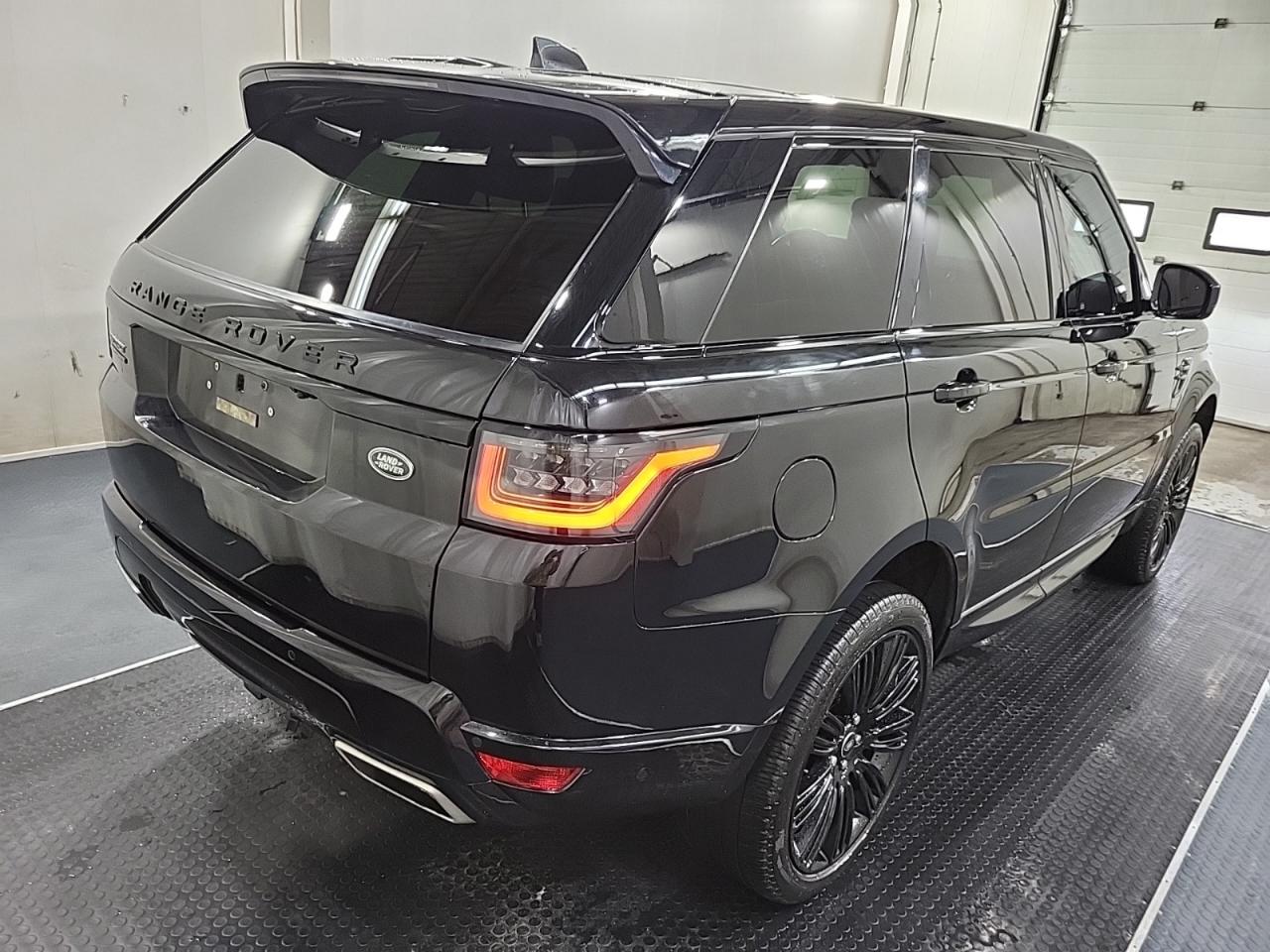 2022 Land Rover Range Rover Sport AUTOBIOGRAPHY | RED LEATHER | ONE OWNER | NO ACCIDENTS Photo