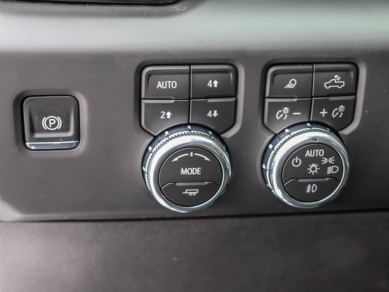 2026 GMC Sierra 1500 AT4 Photo