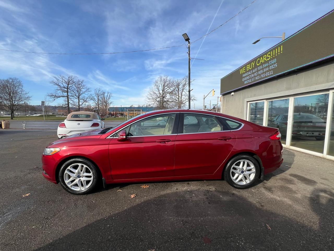 2016 Ford Fusion SE**LEATHER*LOW KMS** Photo