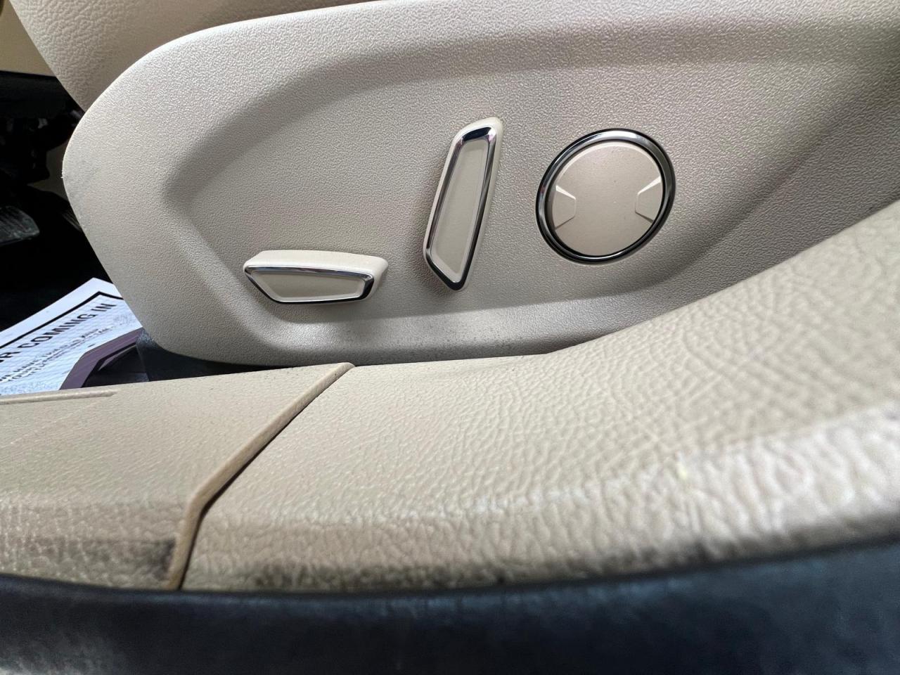 2016 Ford Fusion SE**LEATHER*LOW KMS** Photo