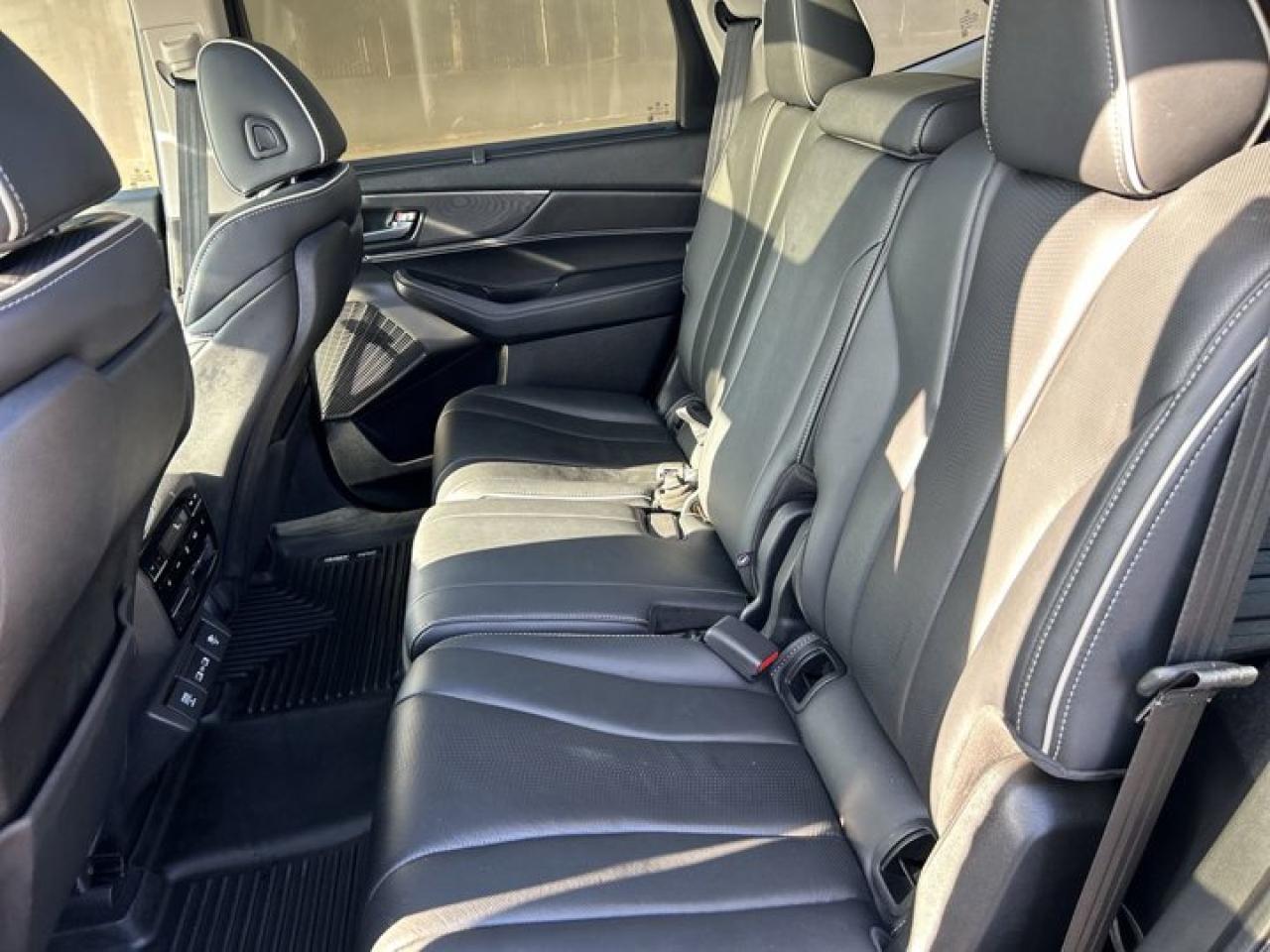 2022 Acura MDX Platinum Elite AWD| Panoramic Roof | Leather Seats | AC Seats | 360 Camera Photo