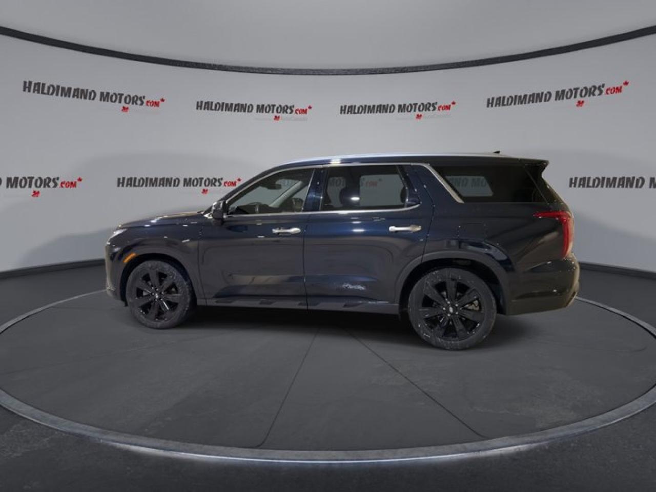 2023 Hyundai PALISADE Urban AWD | 2nd Row Captain Seats | 360 Camera | Remote Start Photo