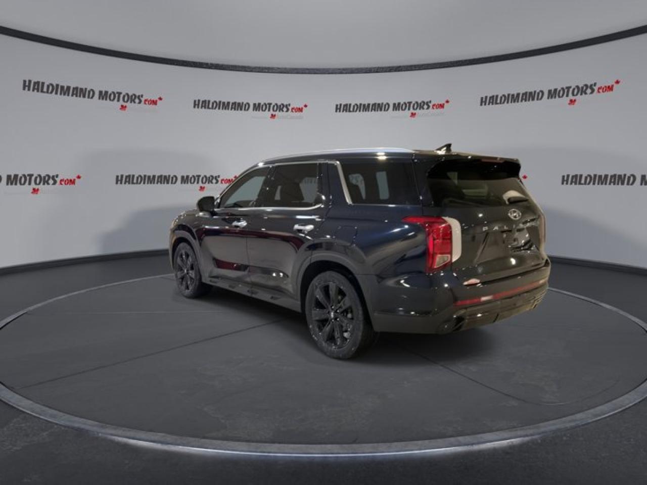 2023 Hyundai PALISADE Urban AWD | 2nd Row Captain Seats | 360 Camera | Remote Start Photo